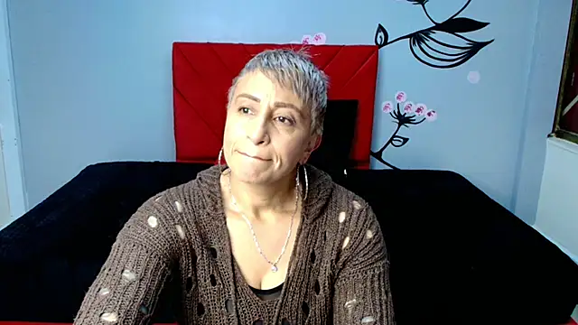 Charlotte  Gray online show from 10-29-25, 12:18