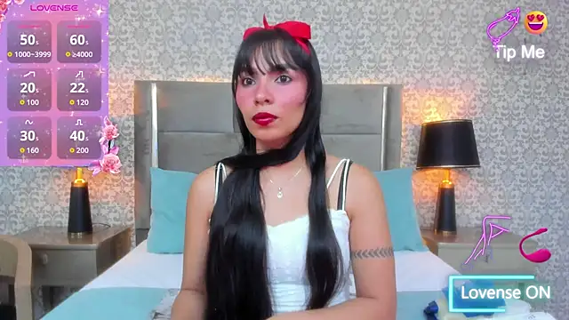 KoralBlum online show from 11-15-25, 01:25