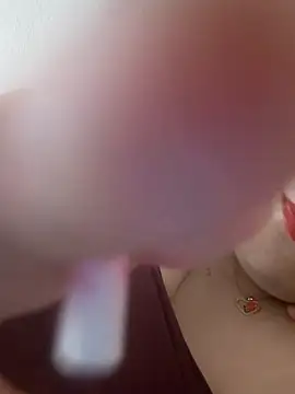 Snapshot of aydannn01 chatting on 04-16-26, 11:33 aydannn01 online show from 04-16-26, 11:33