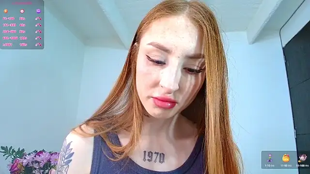 Bennuluspeach  online show from 10-10-25, 10:36