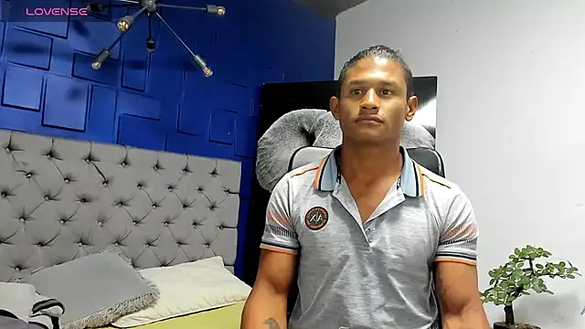 casike1 online show from 10-15-25, 05:18