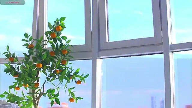 FlorentinaKornreich online show from 10-10-25, 04:22