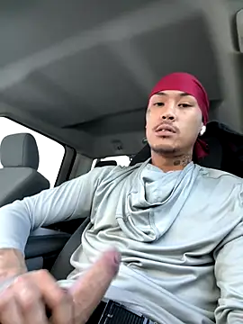 Loadedeggs online show from 10-21-25, 05:24