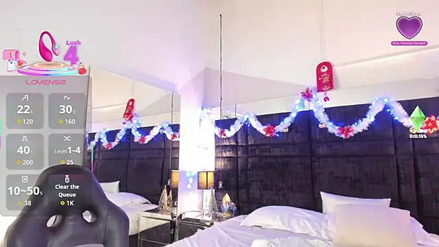 MayaCurvy online show from 11-30-25, 04:16