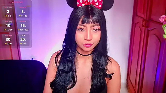 emma web  online show from 10-20-25, 04:07