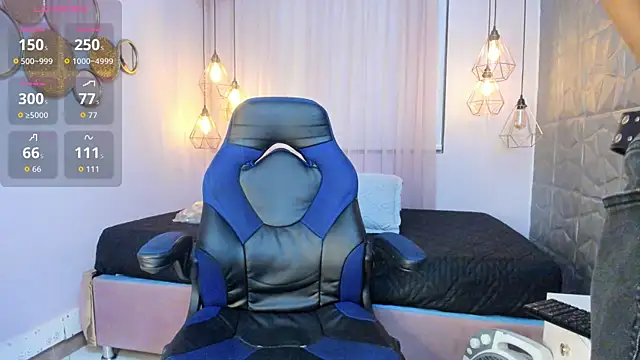 Snapshot of MADDY_MAGIC chatting on 11-12-25, 07:46 MADDY MAGIC online show from 11-12-25, 07:46