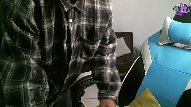 Dickie Dicking online show from 01-17-26, 04:54