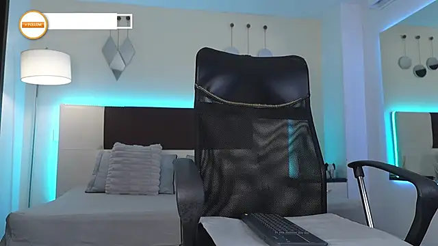 DanteeStone online show from 11-28-25, 08:55