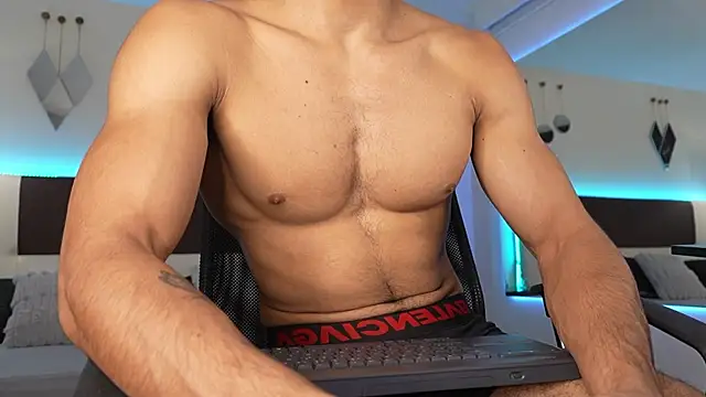 DanteeStone online show from 12-19-25, 09:00