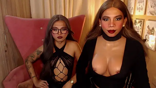 HeavenlyGoddessXx online show from 10-07-25, 07:55