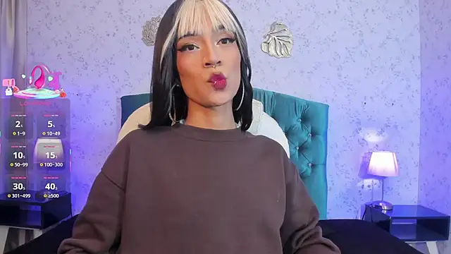 alana madison10 online show from 12-20-25, 07:04