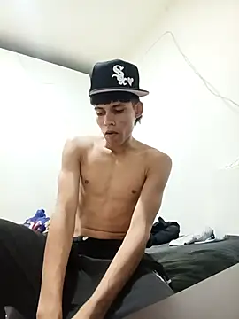 Snapshot of mazo18 chatting on 02-01-26, 07:29 mazo18 online show from 02-01-26, 07:29