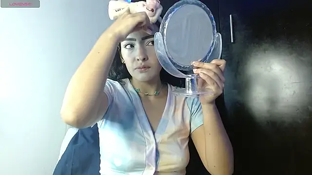 JuliethaFox online show from 10-07-25, 11:24