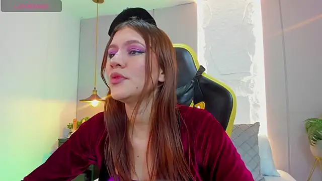 ariel blossomm online show from 10-31-25, 12:39