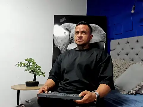 ZEUS-KING online show from 10-03-25, 12:40