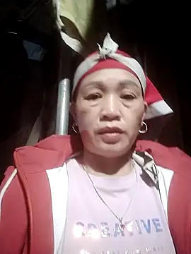 Snapshot of meo-meo00 chatting on 11-18-25, 08:02 meo-meo00 online show from 11-18-25, 08:02