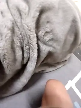 Snapshot of robergenesis chatting on 11-26-25, 12:55 robergenesis online show from 11-26-25, 12:55