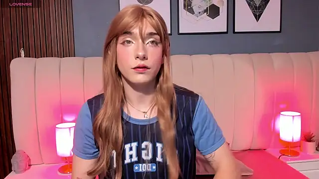 DaimondPink online show from 10-23-25, 03:50