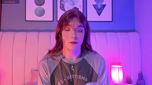 DaimondPink online show from 10-26-25, 03:45