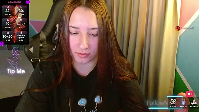 Mysticdoll69  online show from 10-18-25, 06:19