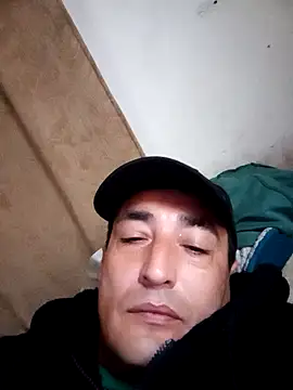 Snapshot of Otion197777 chatting on 11-27-25, 10:12 Otion197777 online show from 11-27-25, 10:12