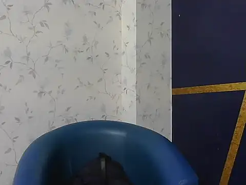 shiny-krisha online show from 10-29-25, 04:26