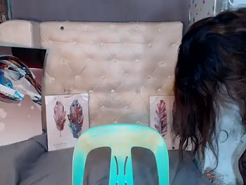 FLAMARAxxx online show from 10-23-25, 05:12