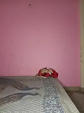 Snapshot of Kitty_18teen chatting on 11-08-25, 11:32 Kitty 18teen online show from 11-08-25, 11:32