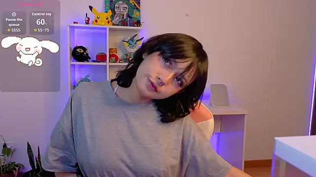 Sallie Doll online show from 11-21-25, 07:01