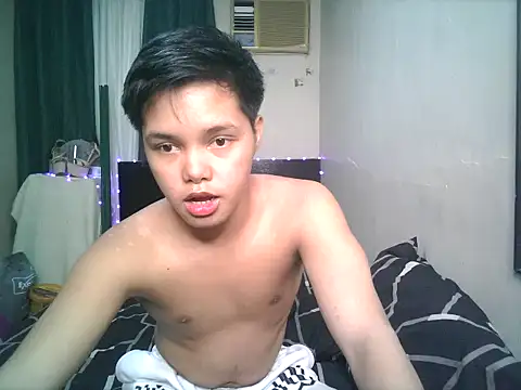 hot babyboy26 online show from 11-04-25, 11:53