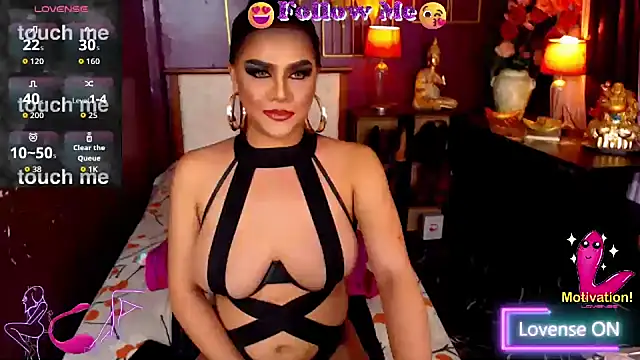 Snapshot of BombshellMARIA chatting on 10-07-25, 09:17 BombshellMARIA online show from 10-07-25, 09:17