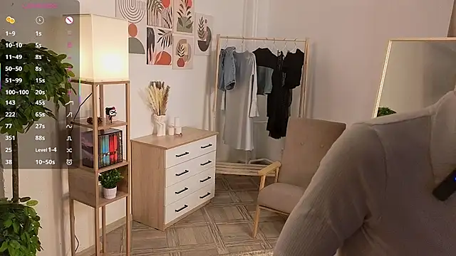 PaulaDauge online show from 11-07-25, 01:49