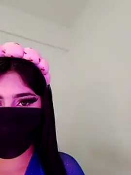 Snapshot of hot_inaas chatting on 10-31-25, 08:48 hot inaas online show from 10-31-25, 08:48