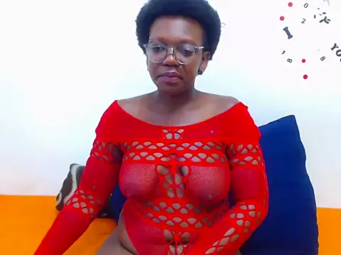 BrownSkinGirl00 online show from 11-05-25, 04:45