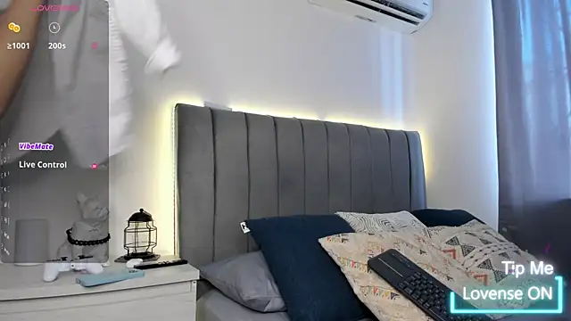 JARETHH online show from 10-27-25, 01:26