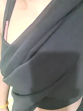 Lusty Naina online show from 11-11-25, 05:24