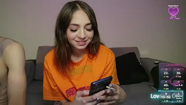 Dahliacruzz online show from 10-15-25, 07:36