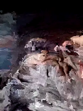 Snapshot of LewdHug51 chatting on 11-09-25, 05:50 LewdHug51 online show from 11-09-25, 05:50