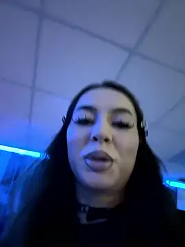 RollDolls online show from 01-06-26, 05:00