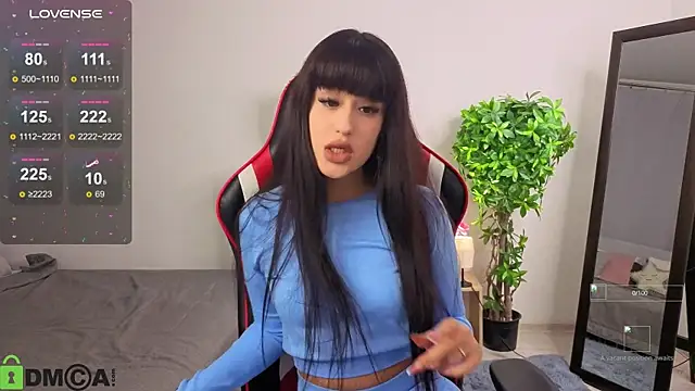 Erika peach online show from 10-26-25, 03:29