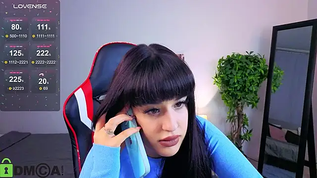 Erika peach online show from 11-15-25, 04:36