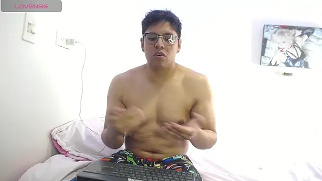 MikeandLindsay online show from 10-11-25, 10:41