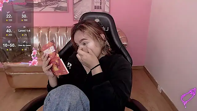 mia foster t online show from 11-08-25, 12:49