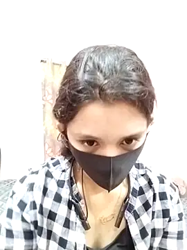 Snapshot of night_queeen7 chatting on 10-14-25, 07:14 night queeen7 online show from 10-14-25, 07:14