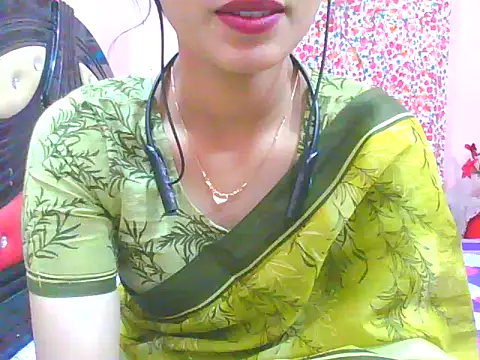 night queeen7 online show from 11-23-25, 08:19