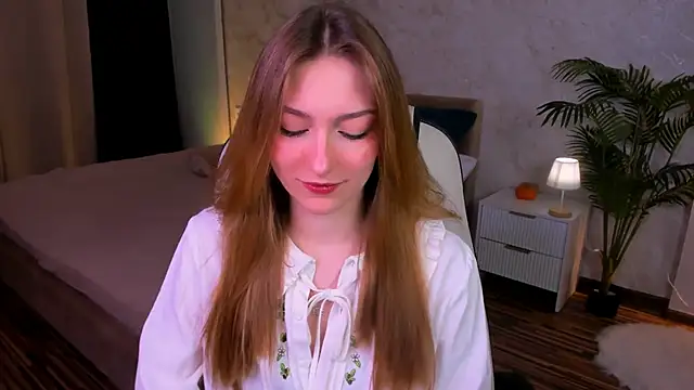 AngelAnabelle online show from 11-08-25, 08:51