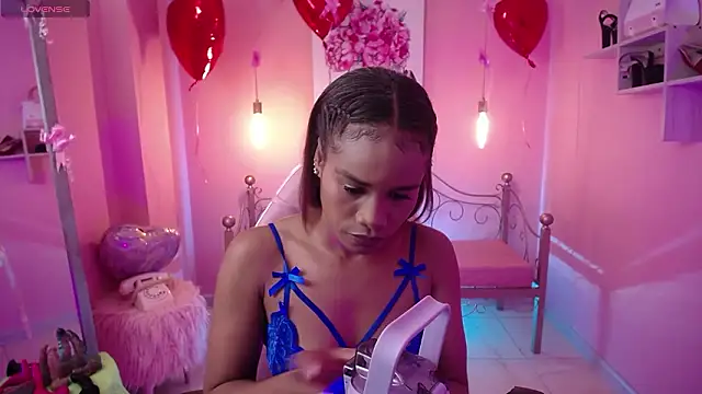 Snapshot of ingrid03_taffur chatting on 02-12-26, 08:04 ingrid03 taffur online show from 02-12-26, 08:04