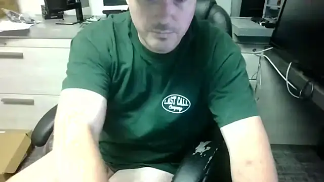 littleguy11 online show from 10-01-25, 09:32
