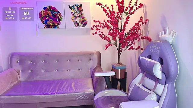 Summer miller online show from 11-26-25, 11:44