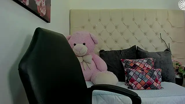 zafiro rh online show from 11-13-25, 11:25